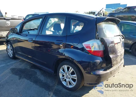 2009 Honda Fit Sport z USA, uszkodzony, nr VIN JHMGE88669S061375